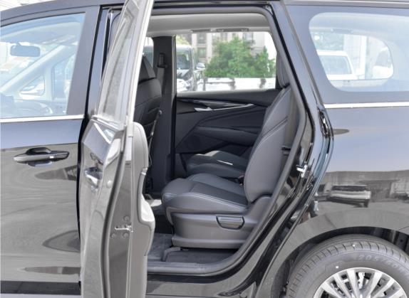 上汽大通MAXUS G50 2021款 PLUS 1.5T 自动适航版 车厢座椅   后排空间