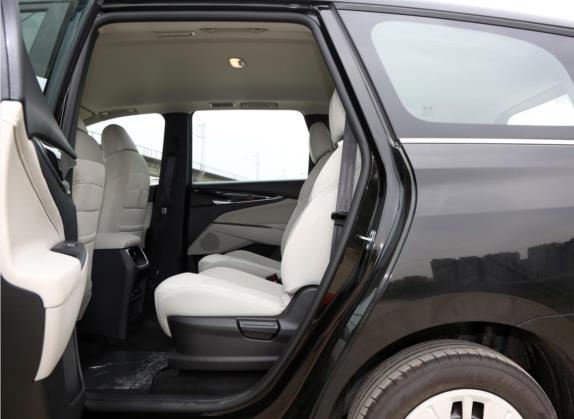 上汽大通MAXUS G50 2021款 1.5T 手动畅游A 车厢座椅   后排空间