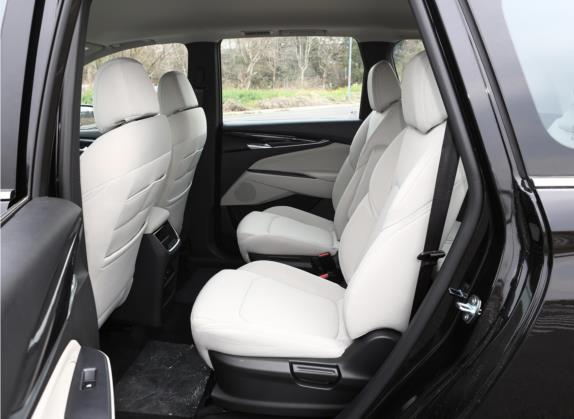 上汽大通MAXUS G50 2022款 1.5T 自动畅游A 车厢座椅   后排空间