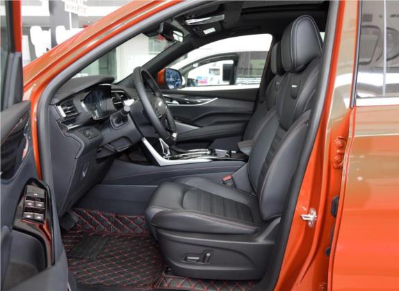 上汽大通MAXUS D60 2019款 1.5T 自动尊享版 5座 车厢座椅   前排空间
