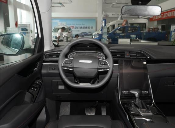 上汽大通MAXUS D60 2019款 1.5T 自动潮享版 6座 中控类   驾驶位