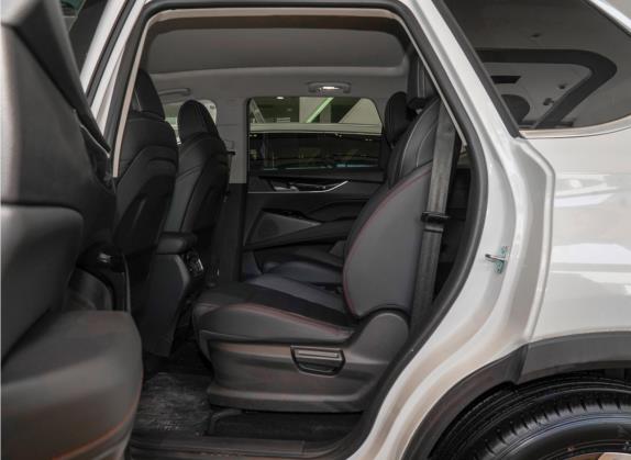 上汽大通MAXUS D60 2019款 1.5T 自动潮享版 6座 车厢座椅   后排空间