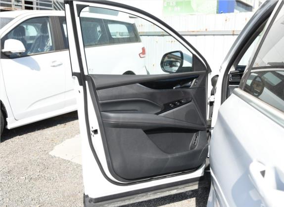 上汽大通MAXUS EUNIQ 6 2020款 1.3T PLUG IN MATE 车厢座椅   前门板