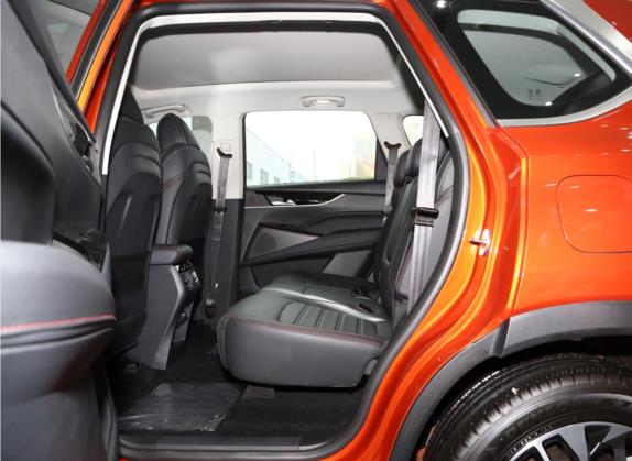 上汽大通MAXUS EUNIQ 6 2021款 1.3T PLUG IN LITE+ 智享版 车厢座椅   后排空间