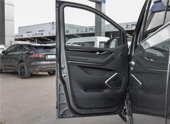 上汽大通MAXUS G20 2020款 2.0T 汽油自动尊享行政版 车厢座椅   前门板