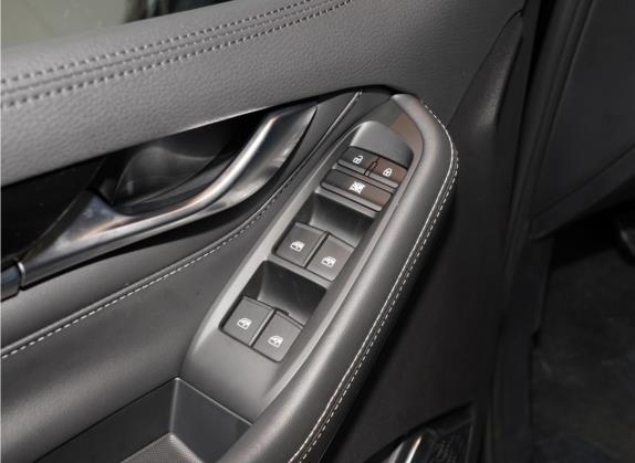 上汽大通MAXUS G20 2020款 2.0T 汽油自动臻选版 车厢座椅   门窗控制