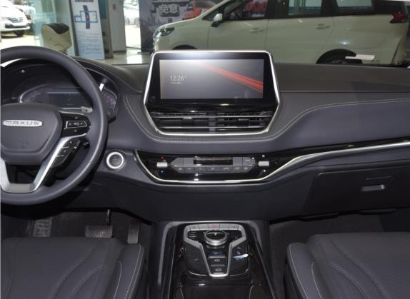 上汽大通MAXUS G20 2021款 PLUS 2.0T 汽油自动行政版 中控类   中控台