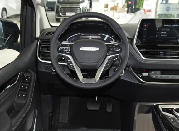 上汽大通MAXUS G20 2021款 PLUS 2.0T 汽油自动智尊版 中控类   驾驶位