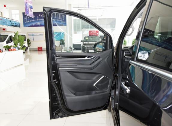 上汽大通MAXUS G20 2021款 PLUS 2.0T 汽油自动智尊版 车厢座椅   前门板