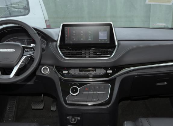 上汽大通MAXUS G20 2021款 改款 PLUS 2.0T 柴油自动豪华版 中控类   中控台
