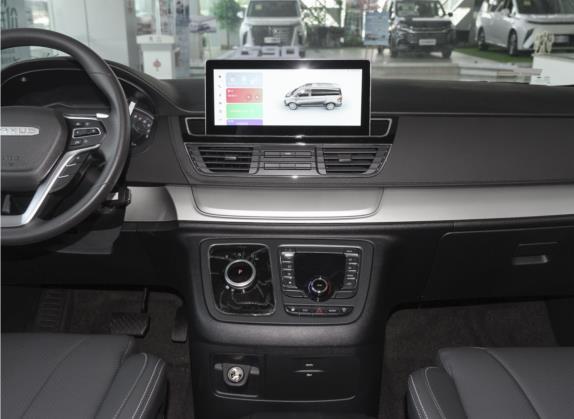 上汽大通MAXUS G20 2023款 ES 2.0T 汽油自动超值版 中控类   中控台