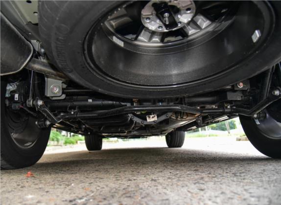 上汽大通MAXUS D90 Pro 2021款 2.0T 柴油四驱罗布泊版 6座 其他细节类   后悬架