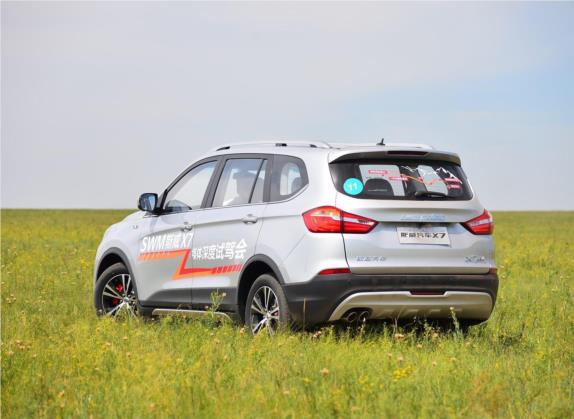SWM斯威X7 2016款 1.8L 手动尊贵型 7座 外观   斜后