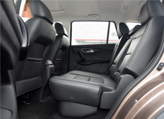 SWM斯威X7 2016款 1.8L 手动豪华型 7座 车厢座椅   后排空间