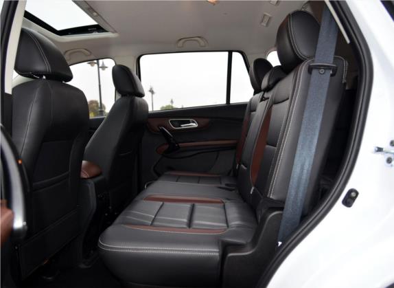 SWM斯威X7 2016款 1.5T 手动尊贵型 7座 车厢座椅   后排空间
