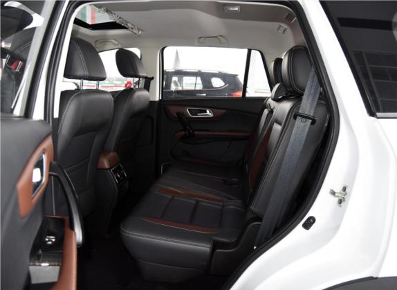 SWM斯威X7 2017款 1.5T 自动智享型 7座 车厢座椅   后排空间