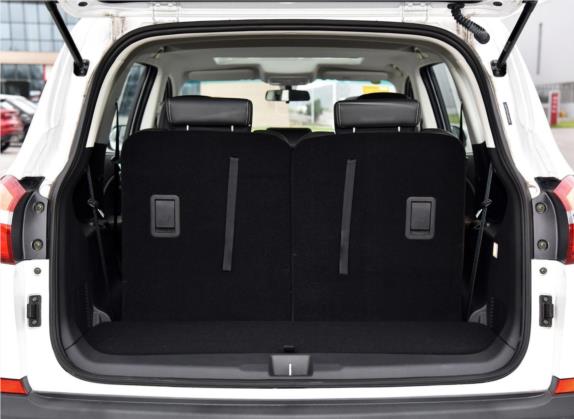 SWM斯威X7 2018款 1.5T 自动智享型 7座 车厢座椅   后备厢