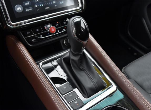 SWM斯威X7 2018款 1.5T 自动智享型 7座 中控类   挡把