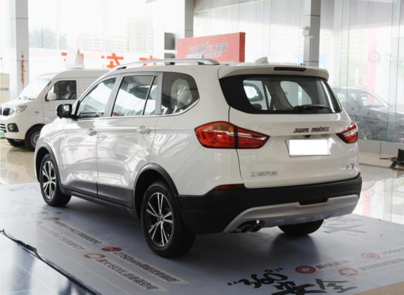 SWM斯威X7 2020款 2.0L 手动精英版 7座 外观   斜后