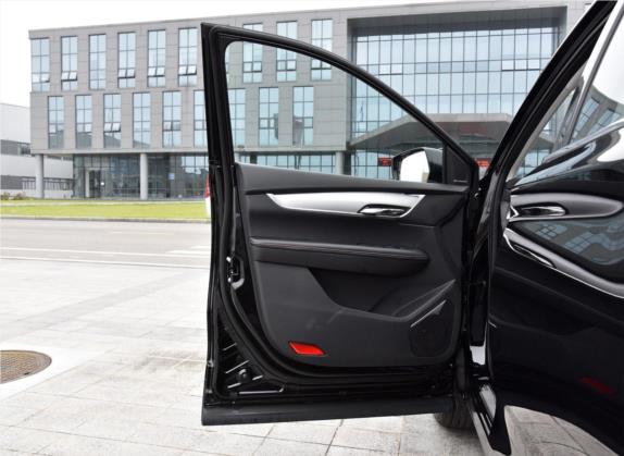 SWM斯威G01 2018款 1.5T 手动傲UP 车厢座椅   前门板