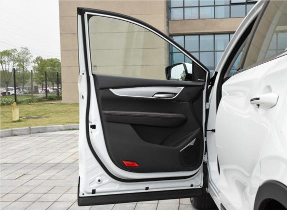 SWM斯威G01 2018款 1.5T 自动型UP 车厢座椅   前门板