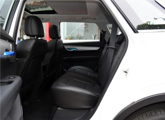 SWM斯威G01 2018款 1.5T 自动智UP 车厢座椅   后排空间