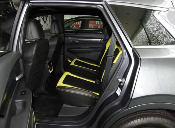 SWM斯威G01 2019款 F版 1.5T 自动银粉版 国V 车厢座椅   后排空间