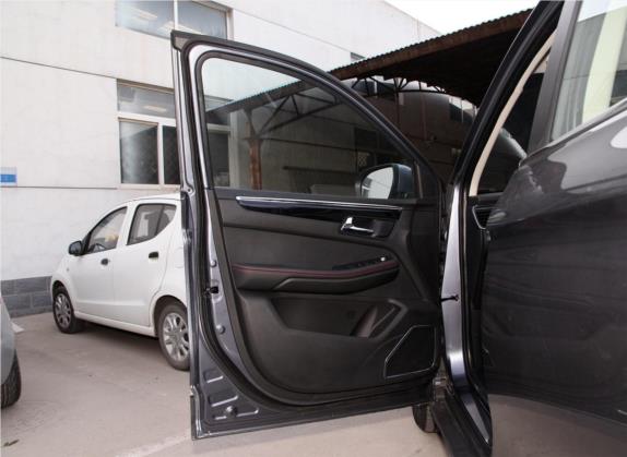 SWM斯威G05 2019款 2.0L 手动豪华型 车厢座椅   前门板