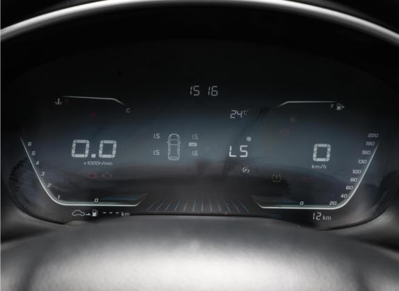 SWM斯威G05 2021款 PRO 2.0L 手动精英型 5座 中控类   仪表盘