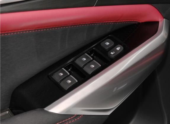 思皓X8 2021款 300T 手动豪华智联版 7座 车厢座椅   门窗控制