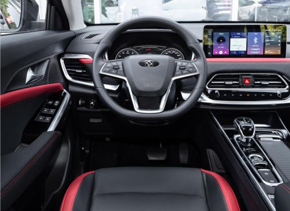 思皓X8 2021款 300T DCT领先智联版 5座 中控类   驾驶位