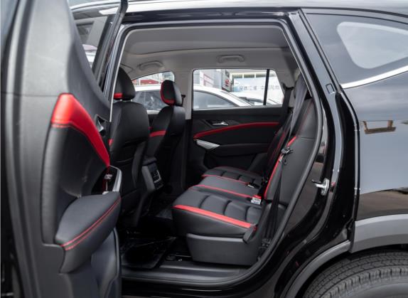 思皓X8 2021款 300T DCT领先智联版 5座 车厢座椅   后排空间