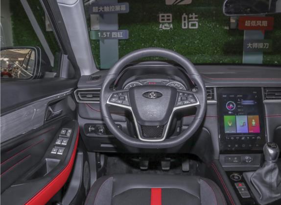 思皓A5 2021款 1.5T 手动豪华型 中控类   驾驶位