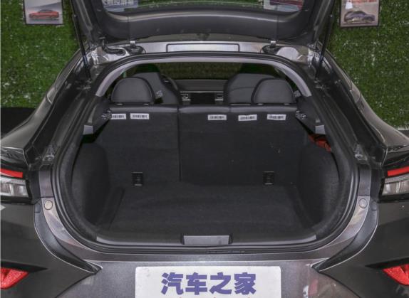 思皓A5 2021款 1.5T 手动豪华型 车厢座椅   后备厢