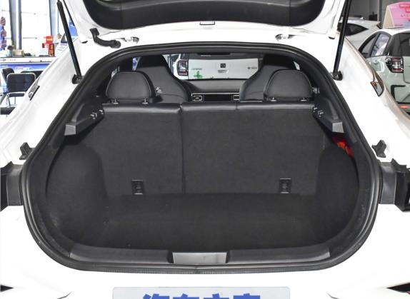思皓A5 2023款 1.5T CVT豪华舒享型 车厢座椅   后备厢