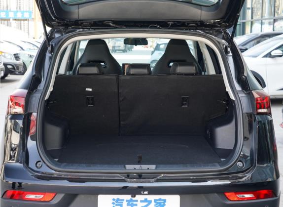思皓X6 2022款 1.5T DCT智驾版 车厢座椅   后备厢