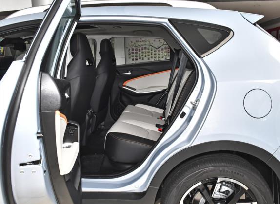 思皓X6 2022款 1.5T DCT音智版 车厢座椅   后排空间
