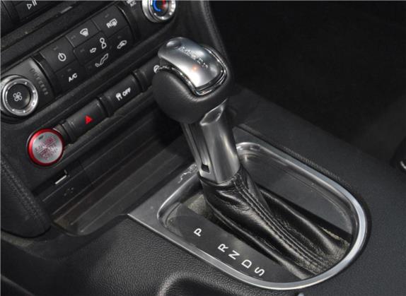 SHELBY GTE 2019款 2.3T 宽体版 中控类   挡把