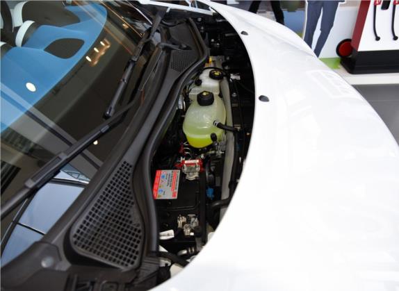 smart forfour 2016款 0.9T 66千瓦极致版 其他细节类   发动机舱