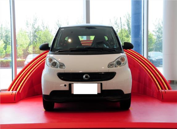 smart fortwo 2012款 1.0 MHD 硬顶标准版 外观   正前