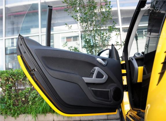 smart fortwo 2013款 1.0T 敞篷城市游侠特别版 车厢座椅   前门板