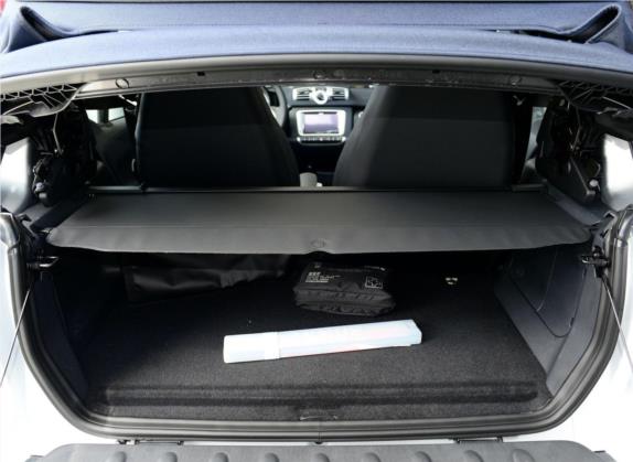 smart fortwo 2013款 1.0T 敞篷激情版 车厢座椅   后备厢
