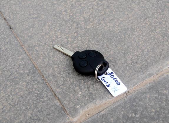 smart fortwo 2014款 1.0 MHD 敞篷BoConcept特别版 其他细节类   钥匙