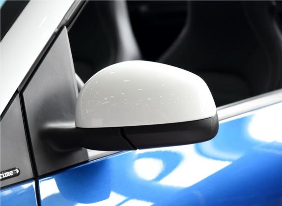 smart fortwo 2016款 0.9T 66千瓦敞篷先锋版 外观细节类   外后视镜