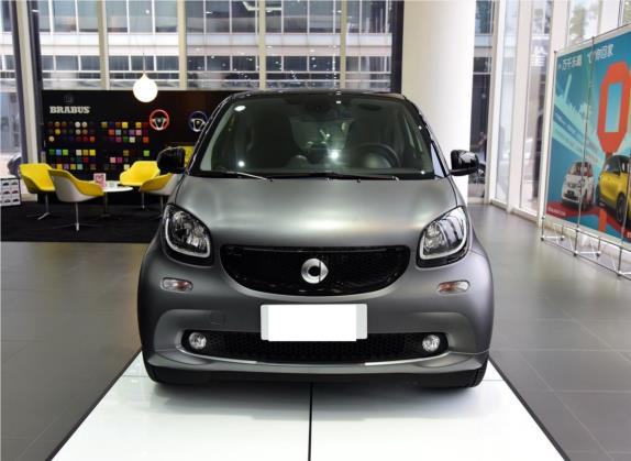 smart fortwo 2016款 1.0L 灰行侠特别版 外观   正前