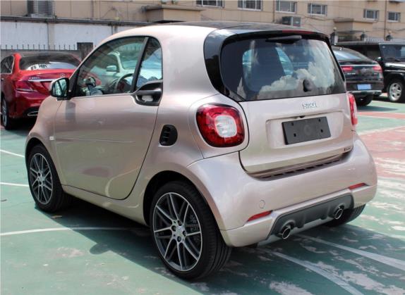 smart fortwo 2018款 0.9T 80千瓦耀金特别版 国V 外观   斜后