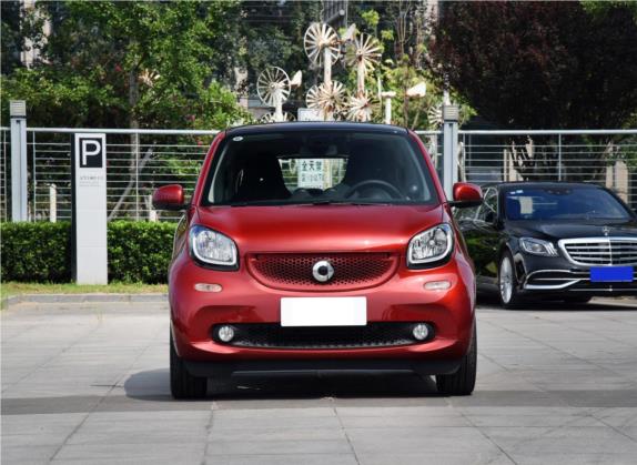 smart fortwo 2018款 1.0L 52千瓦20周年特别版 国V 外观   正前