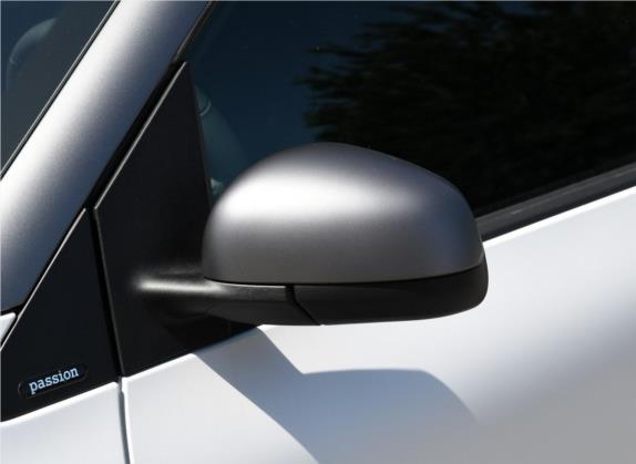 smart fortwo 2019款 0.9T 66千瓦硬顶动擎版 国VI 外观细节类   外后视镜
