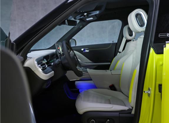 smart精灵#1 2022款 Pro+版 车厢座椅   前排空间