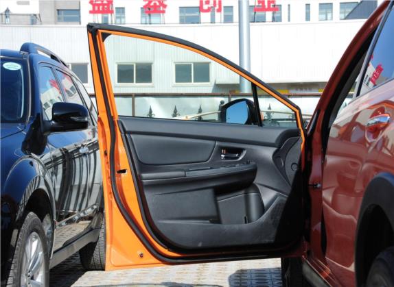 斯巴鲁XV 2012款 2.0i 舒适版 车厢座椅   前门板